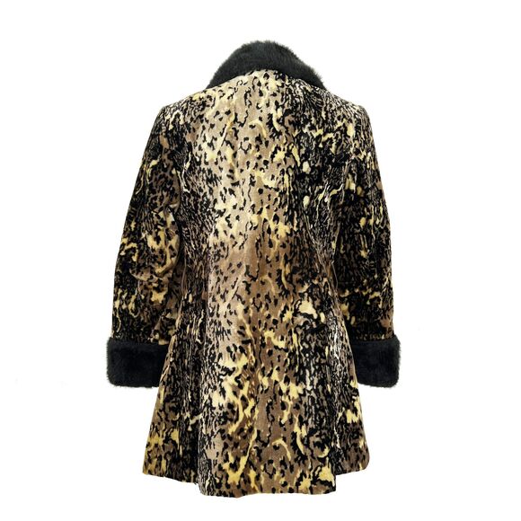 60s/70s Outerama Tailored Faux Leopard Print Fur W/ Black Fuax Fur Trim Coat - Picture 4 of 4